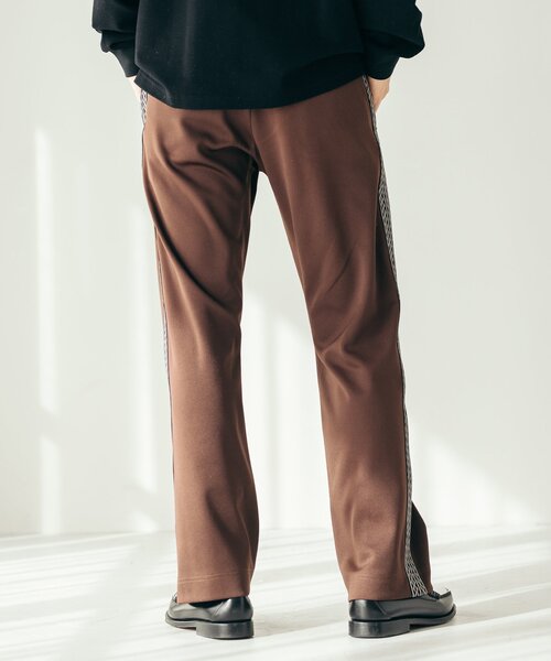 JOURNAL STANDARD（ジャーナルスタンダード）の「トライバルパターン トラックパンツ（その他パンツ・メンズ・ブラック/ブラウン/ネイビー・MEDIUM/LARGE）」の10枚目の写真