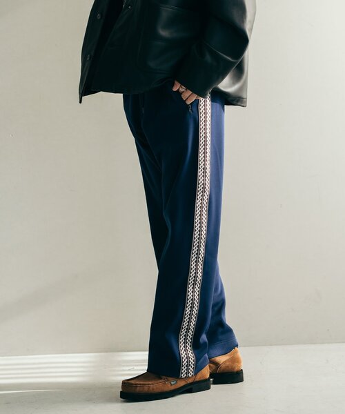 JOURNAL STANDARD（ジャーナルスタンダード）の「トライバルパターン トラックパンツ（その他パンツ・メンズ・ブラック/ブラウン/ネイビー・MEDIUM/LARGE）」の17枚目の写真