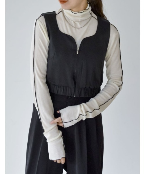 Re:EDIT（リエディ）の「[2024SS COLLECTION]サテンハートネックフロントジップビスチェ（キャミソール・レディース・モカ/グレー/ブラック/ホワイト・MEDIUM/LARGE）」の2枚目の写真