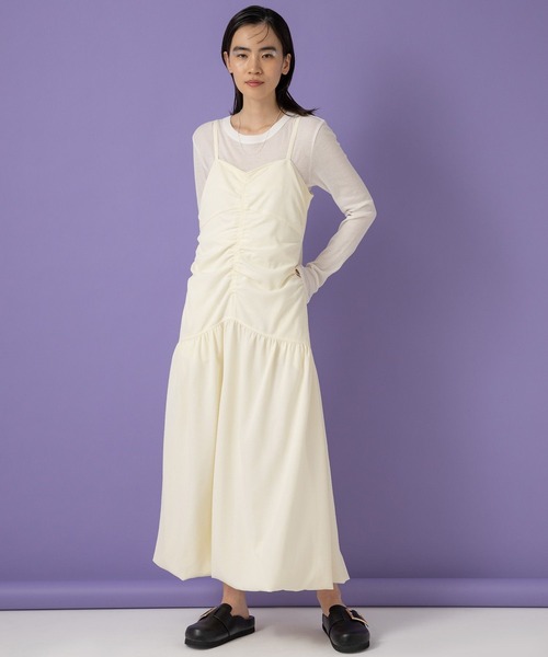 eL（エル）の「【eL】Sheer Fit  Pullover LS/108186（Tシャツ/カットソー・レディース・ブラック/グレイッシュベージュ/オフホワイト/ライトブルー/レッド・FREE）」の7枚目の写真