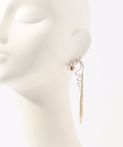 WOUTERS & HENDRIX(ウッターズアンドヘンドリックス)の「WOUTERS&HENDRIX YOU MAKE MY HEART SM ピアス(ピアス(片耳用)・レディース・ゴールド系その他・FREE)」の5枚目の写真