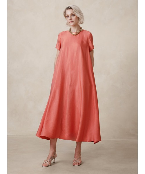 Banana Republic（バナナリパブリック）の「Aurelia リネンブレンド