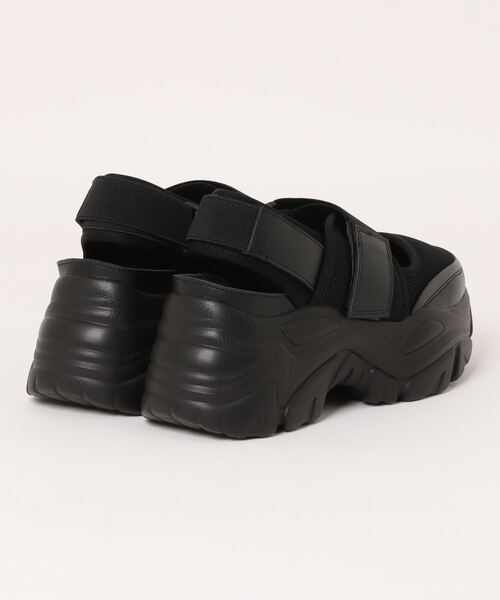 Parade(パレード)の「【厚底】ワンストアツゾコサンダル 373-WK(サンダル・レディース・ブラック/ホワイト・M/L/LL/S)」の3枚目の写真