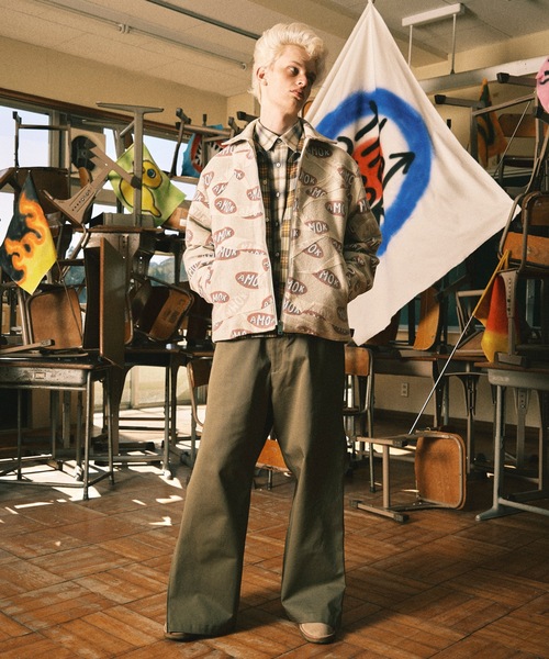 amok(アモク)の「LOGO LINING DOCKING PANTS(チノパンツ・メンズ・ブラック/カーキ・S/M/L)」の6枚目の写真