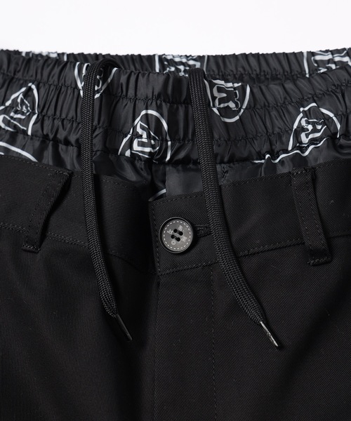 amok(アモク)の「LOGO LINING DOCKING PANTS(チノパンツ・メンズ・ブラック/カーキ・S/M/L)」の18枚目の写真