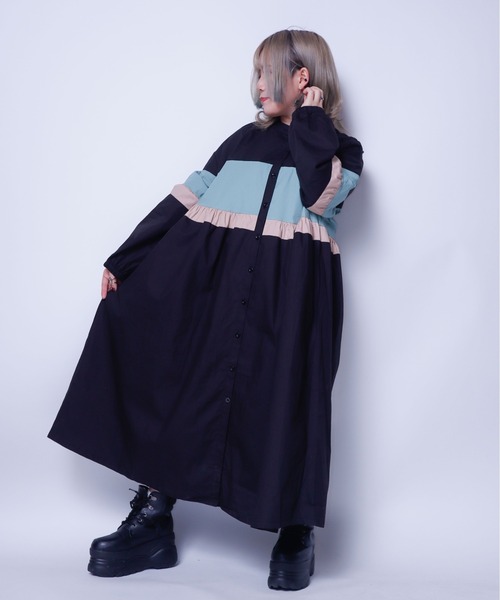 rovtski(ロフトスキー)の「配色ノーカラーシャツワンピース(シャツワンピース・レディース・ブラック・FREE)」の3枚目の写真