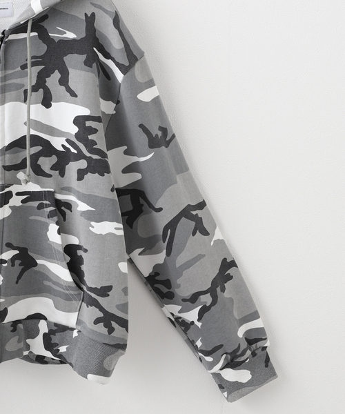 MAZZ hoodless パーカー grey/grey camo MAZZ hoodless パーカー grey/grey camo Original camouflage zip