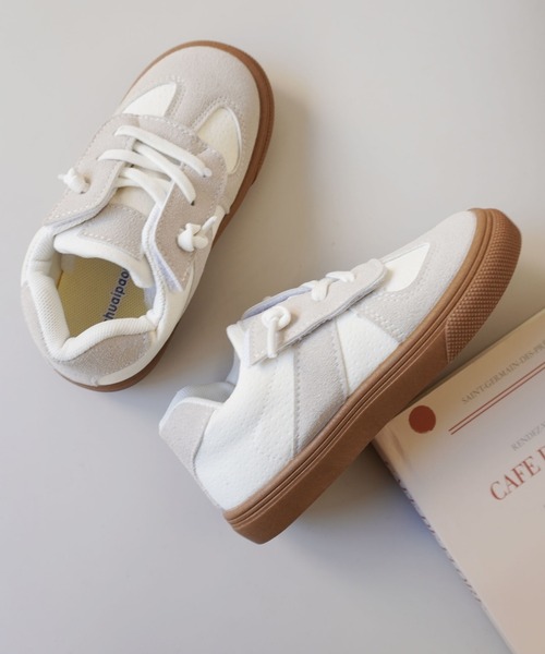 Bambin（ボンバン）の「【 Bambin / ボンバン 】 コントラストカラー クラシック スニーカー（スニーカー・キッズ・アイボリー/ブラウン・15 /16/17）」の6枚目の写真