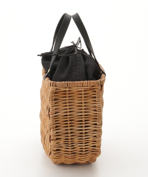 &Bridge（アンドブリッジ）の「cachellier(カシェリエ） 半月型かごバッグ大（BK）（ハンドバッグ・レディース・ブラック・99）」の3枚目の写真