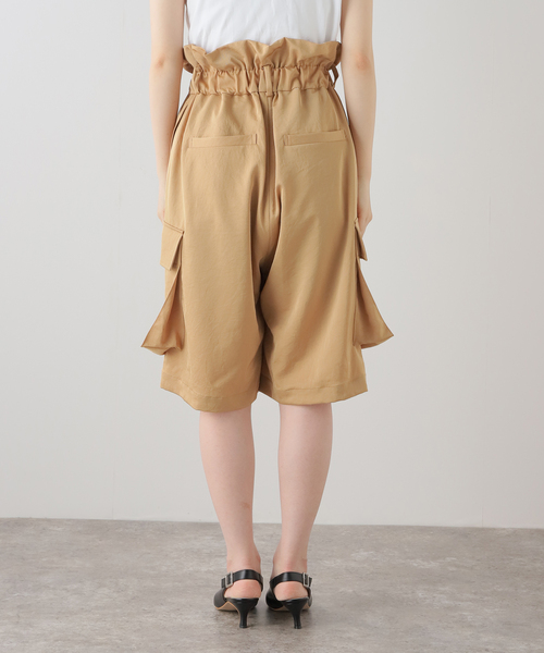 FUMIE TANAKA フミエタナカ　夏物サルエルパンツ　ベージュ FUMIE TANAKA（フミエタナカ）の「【FUMIE TANAKA】pocket ハーフ