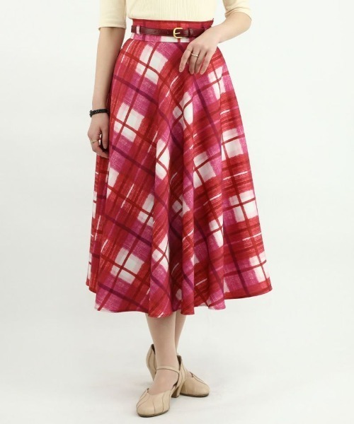 an another angelus（アンアナザーアンジェラス）の「カラーペイントチェック柄フレアースカート/ananotherangelus（スカート・レディース・レッド/ブルー・FREE）」の7枚目の写真