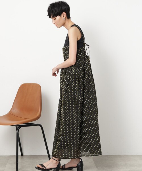 OPAQUE.CLIP（オペークドットクリップ）の「◆シアーカットドビーティアードワンピース【洗濯機洗い可】（ワンピース・レディース・ブラック/オフホワイト・40/38/36）」の8枚目の写真