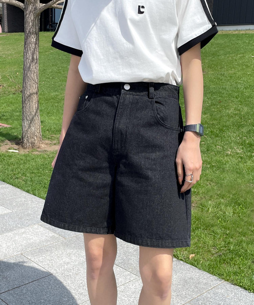 Chillfar（チルファー）の「デニムハーフパンツ（デニムパンツ・レディース・ブラック/サックスブルー・FREE）」の2枚目の写真