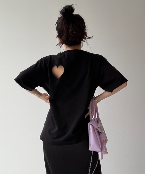 wee9s（ウィークス）の「heart hole tee / ハートホールティー（Tシャツ/カットソー・レディース・ブラック/グレー・FREE）」の8枚目の写真