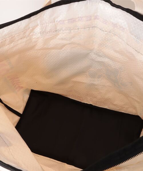 B.C STOCK（ベーセーストック）の「thailandmade wasted recycle tote l（ショルダーバッグ・メンズ・ネイビー/ブルー系その他・LARGE）」の4枚目の写真