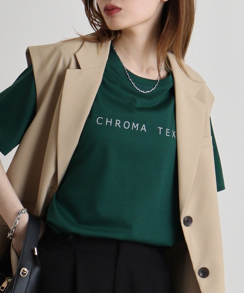 EGLANTINE（エグランティーヌ）の「EGLANTINE シンプルロゴＴシャツ（Tシャツ/カットソー・レディース・サーモンピンク/ライム/グリーン/オフホワイト/ブラック/ロイヤルブルー・40）」の4枚目の写真