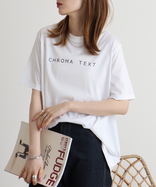EGLANTINE（エグランティーヌ）の「EGLANTINE シンプルロゴＴシャツ（Tシャツ/カットソー・レディース・サーモンピンク/ライム/グリーン/オフホワイト/ブラック/ロイヤルブルー・40）」の9枚目の写真