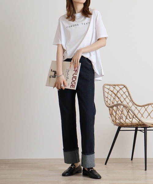EGLANTINE（エグランティーヌ）の「EGLANTINE シンプルロゴＴシャツ（Tシャツ/カットソー・レディース・サーモンピンク/ライム/グリーン/オフホワイト/ブラック/ロイヤルブルー・40）」の10枚目の写真