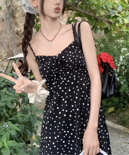 SPIGA(スピーガ)の「胸切替ロングワンピース(ジャンパースカート・レディース・ブラック・FREE)」の16枚目の写真