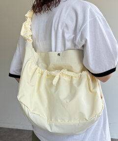 完売品 新品 Kastane A4対応/PC対応 トラベルBAG L アイボリー Kastane（カスタネ）の「【A4サイズ】トラベルBAG（トートバッグ