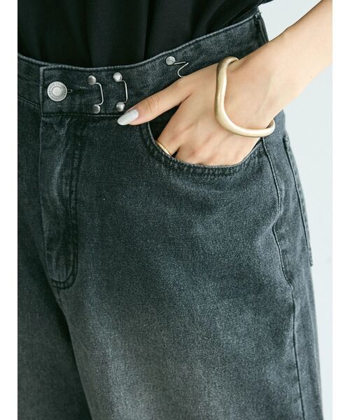 CRAFT STANDARD BOUTIQUE(クラフトスタンダードブティック)の「デニムロールUPワイドストレートパンツ(デニムパンツ・レディース・インディゴブルー/ナチュラル/ブラック・L/M)」の7枚目の写真