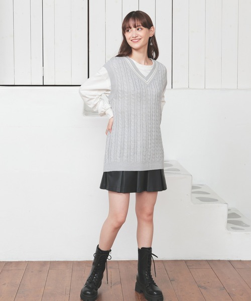 Honeys（ハニーズ）の「ライン入りベスト（ベスト・レディース・ネイビー/ベージュ/アイボリー/杢グレー・S/M/L）」の9枚目の写真