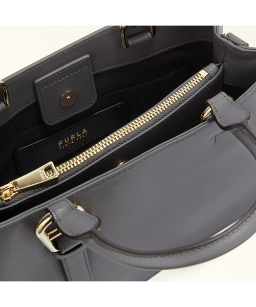 FURLA（フルラ）の「FURLA NUVOLA M TOTE（トートバッグ・レディース・ダークグレー・ONE SIZE）」の3枚目の写真