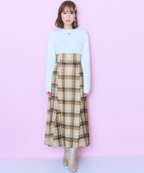 marun（マルン）の「＜大きいサイズ＞ ラメチェックスカート marun（スカート・レディース・レッド系/ブラウン系・5L/4L/3L/LL/L）」の15枚目の写真