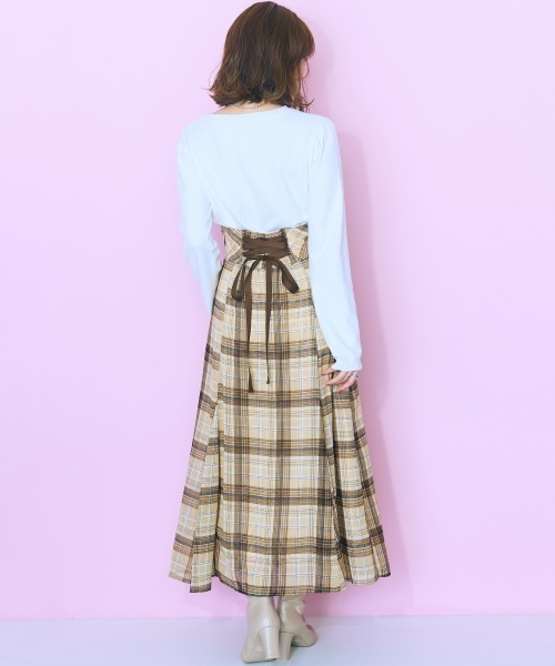 marun（マルン）の「＜大きいサイズ＞ ラメチェックスカート marun（スカート・レディース・レッド系/ブラウン系・5L/4L/3L/LL/L）」の17枚目の写真