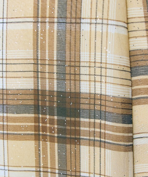 marun（マルン）の「＜大きいサイズ＞ ラメチェックスカート marun（スカート・レディース・レッド系/ブラウン系・5L/4L/3L/LL/L）」の6枚目の写真