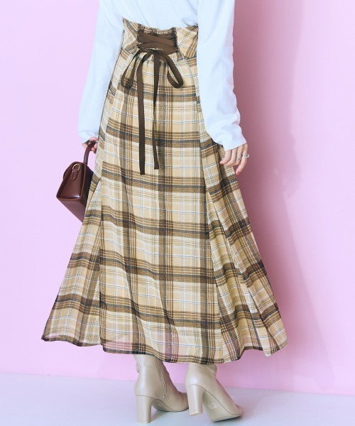 marun（マルン）の「＜大きいサイズ＞ ラメチェックスカート marun（スカート・レディース・レッド系/ブラウン系・5L/4L/3L/LL/L）」の12枚目の写真