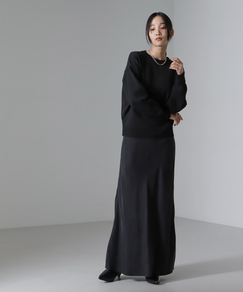 NANO universe（ナノユニバース）の「二重臼クルーネックプルオーバーニット（ニット/セーター・レディース・ブルー/ブラック/ホワイト・FREE）」の22枚目の写真