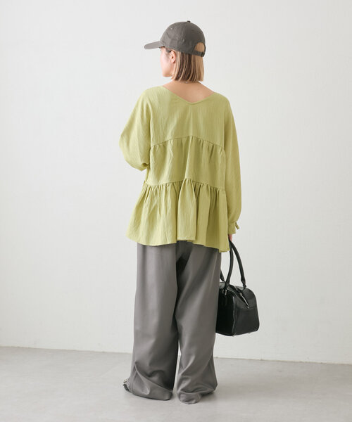 w closet（ダブルクローゼット）の「リボン2WAYティアードブラウス（シャツ/ブラウス・レディース・オレンジ/グリーン/オフホワイト・FREE）」の14枚目の写真