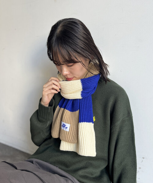CPCM（シーピーシーエム）の「リブニットマフラー（マフラー・レディース・ブラウン/レッド/ブルー/アイボリー・FREE）」の3枚目の写真