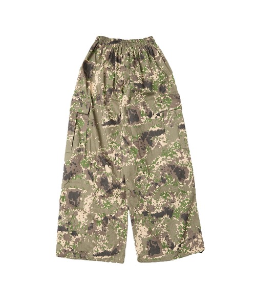 ALLuRing ChaRm（アリュリングチャーム）の「Camouflage wide Cago Pants / 迷彩柄ワイドカーゴパンツ（カーゴパンツ・レディース・カモフラージュ・XL/L/M）」の14枚目の写真