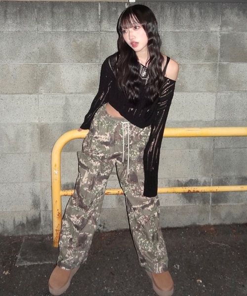 ALLuRing ChaRm（アリュリングチャーム）の「Camouflage wide Cago Pants / 迷彩柄ワイドカーゴパンツ（カーゴパンツ・レディース・カモフラージュ・XL/L/M）」の21枚目の写真