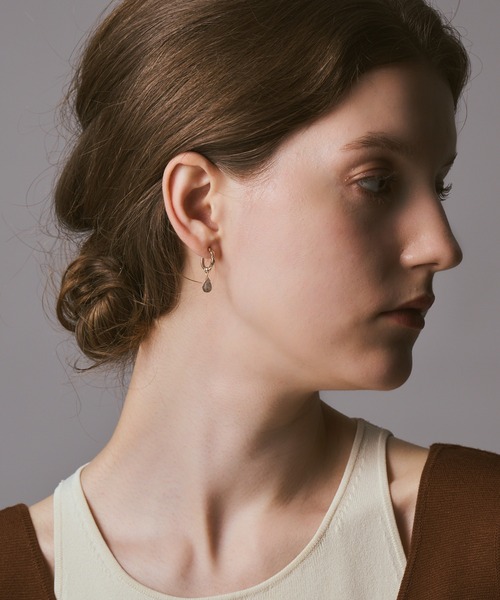 agete（アガット）の「K5ラブラドライトイヤリングセット（イヤリング・レディース・ゴールド系その他・フリー）」の3枚目の写真