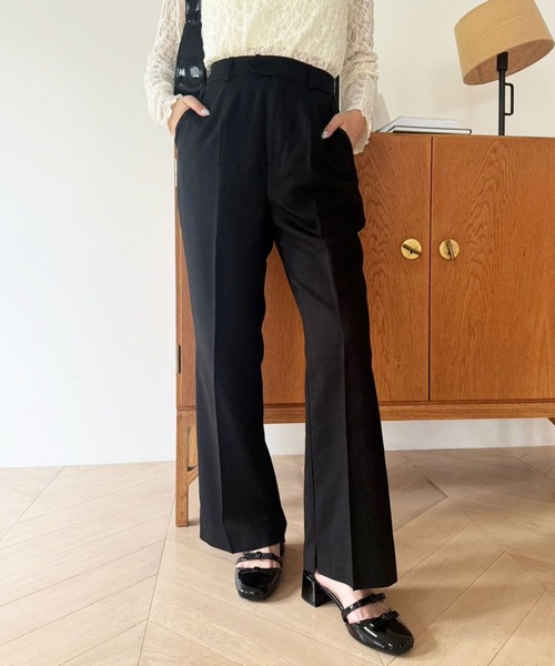 one after another NICE CLAUP(ワンアフターアナザーナイスクラップ)の「【OTONA NICE】センタープレスパンツ(スラックス・レディース・ベージュ/ブラック/ブラウン系その他・SMALL/MEDIUM)」の2枚目の写真