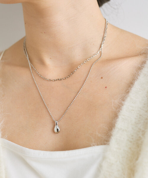 RIVE DROITE(リヴドロワ)の「【1つで華やか】レイヤードワントップネックレス(ネックレス・レディース・シルバー・FREE)」の1枚目の写真