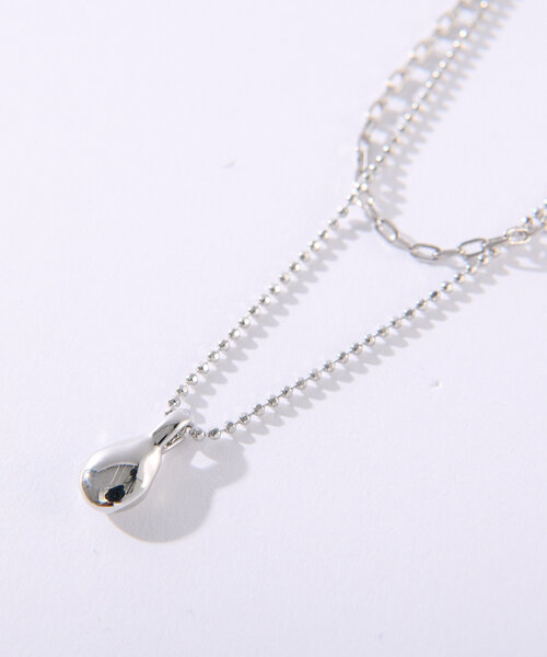 RIVE DROITE(リヴドロワ)の「【1つで華やか】レイヤードワントップネックレス(ネックレス・レディース・シルバー・FREE)」の6枚目の写真