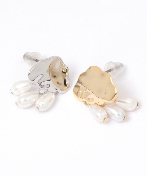 niko and...(ニコアンド)の「雲パール調コンビピアス(ピアス(両耳用)・レディース・グレー/イエロー・0)」の3枚目の写真