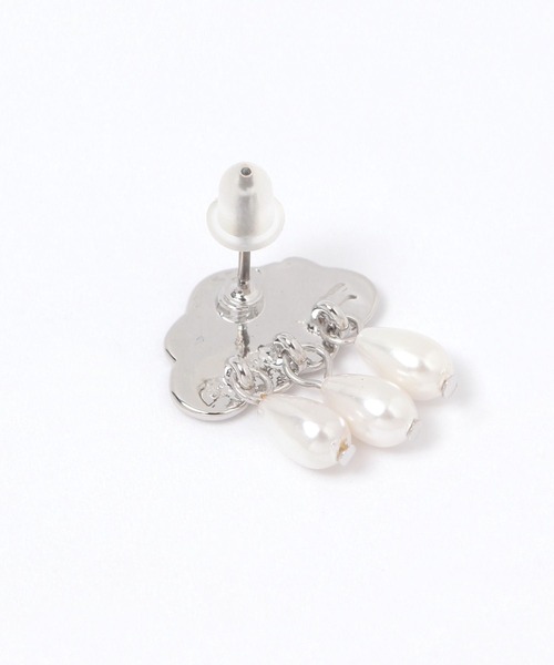 niko and...(ニコアンド)の「雲パール調コンビピアス(ピアス(両耳用)・レディース・グレー/イエロー・0)」の4枚目の写真