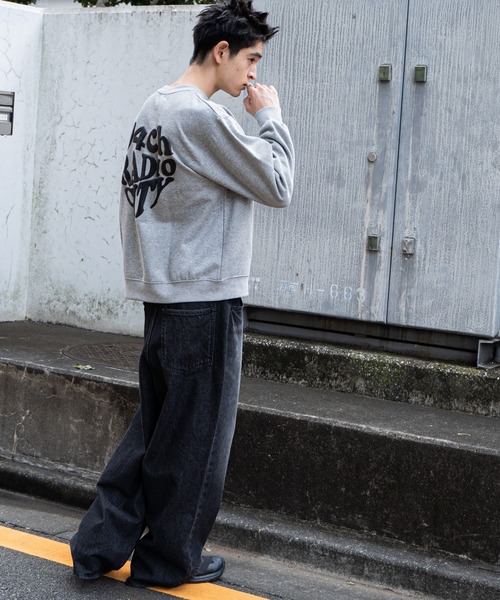 WEGO(ウィゴー)の「WEGO/リラックスフィットハートロゴプルオーバー(スウェット・メンズ・ホワイト/ブラック/杢グレー・SMALL/MEDIUM/LARGE)」の18枚目の写真