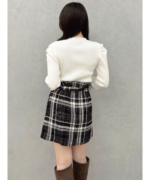 dazzlin（ダズリン）の「デコルテオープンリブニットトップス（ニット/セーター・レディース・オフホワイト/グレー/ブラック・FREE）」の22枚目の写真