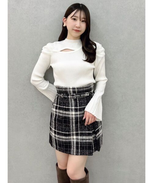 dazzlin（ダズリン）の「デコルテオープンリブニットトップス（ニット/セーター・レディース・オフホワイト/グレー/ブラック・FREE）」の20枚目の写真