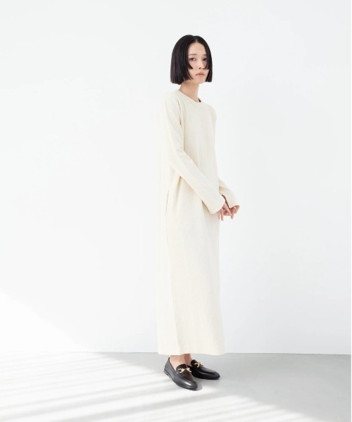oblekt（オブレクト）の「OBLEKT×aluna/NagisaNagaya ワッフルジャージーロングスリーブドレス（ワンピース・レディース・ホワイト/ブラック・FREE）」の15枚目の写真