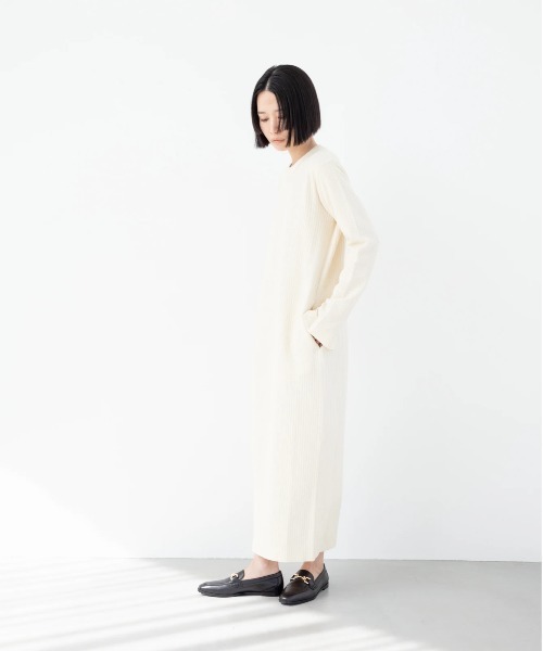 oblekt（オブレクト）の「OBLEKT×aluna/NagisaNagaya ワッフルジャージーロングスリーブドレス（ワンピース・レディース・ホワイト/ブラック・FREE）」の16枚目の写真