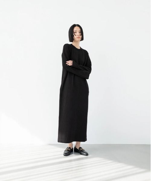 oblekt（オブレクト）の「OBLEKT×aluna/NagisaNagaya ワッフルジャージーロングスリーブドレス（ワンピース・レディース・ホワイト/ブラック・FREE）」の18枚目の写真