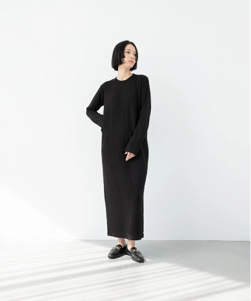 oblekt（オブレクト）の「OBLEKT×aluna/NagisaNagaya ワッフルジャージーロングスリーブドレス（ワンピース・レディース・ホワイト/ブラック・FREE）」の22枚目の写真