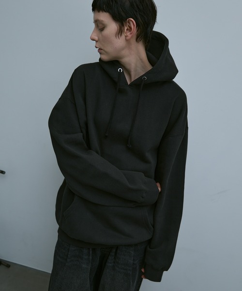 remer（リメール）の「loose basic oversize hoodie / ルーズベーシックオーバーサイズパーカー（パーカー・メンズ・グレー/ブラック/テラコッタ/ブルー/チャコールグレー/ダークグリーン/オレンジ・SMALL/X-SMALL/LARGE/MEDIUM）」の15枚目の写真